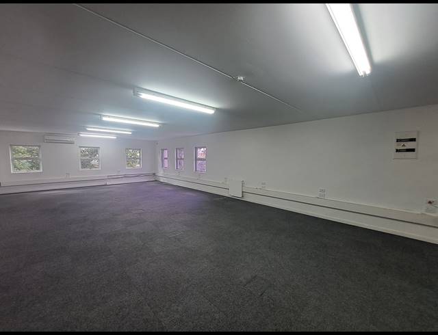 78M² OFFICE TO LET IN ILLOVO